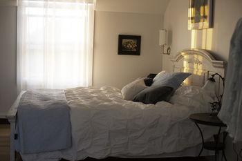 Away In The County Bed And Breakfast Cherry Valley Екстер'єр фото