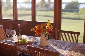 Away In The County Bed And Breakfast Cherry Valley Екстер'єр фото
